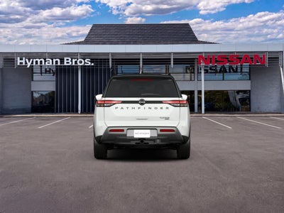 2026 Nissan Pathfinder Platinum