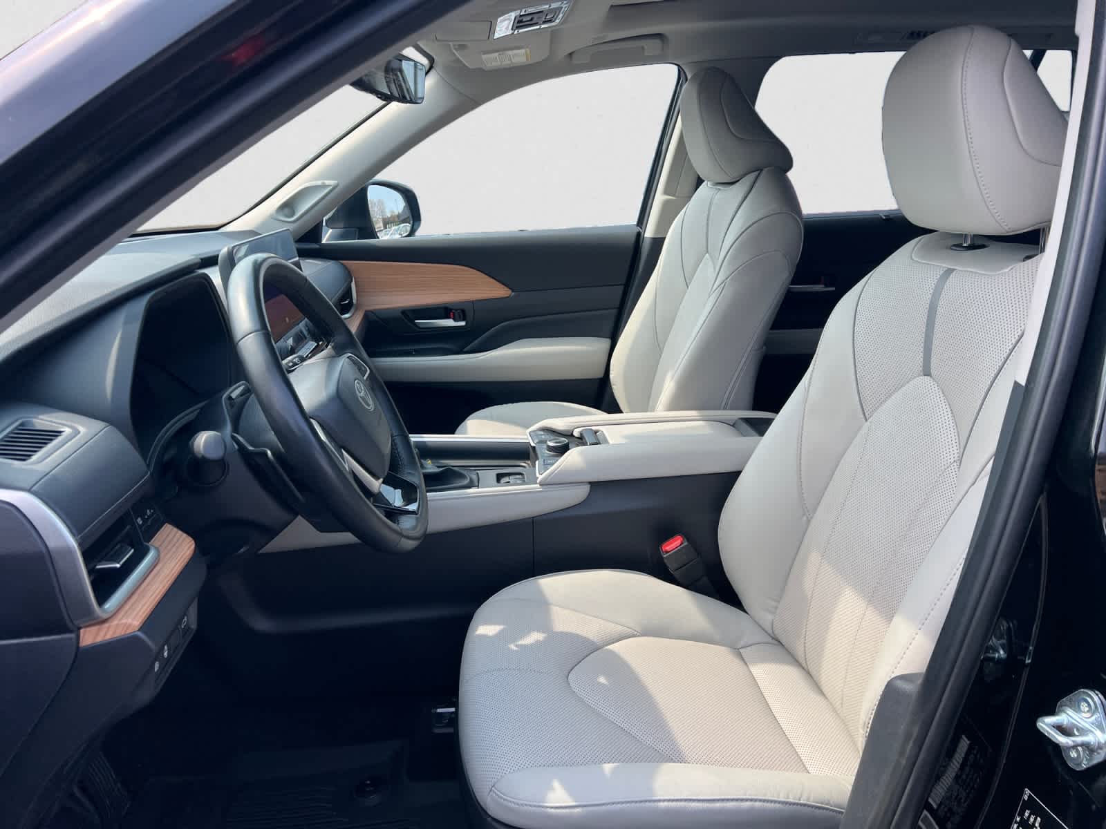 2025 Toyota Grand Highlander Platinum AWD (Natl)