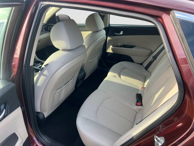 2016 Kia Optima 4dr Sdn LX