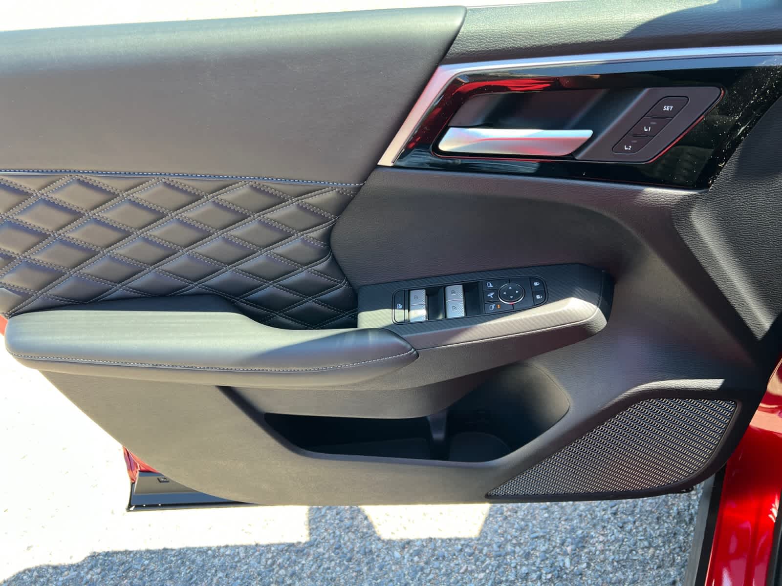 2026 Nissan Rogue Plug-In Hybrid AWD Platinum