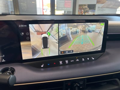 2026 Nissan LEAF Platinum+