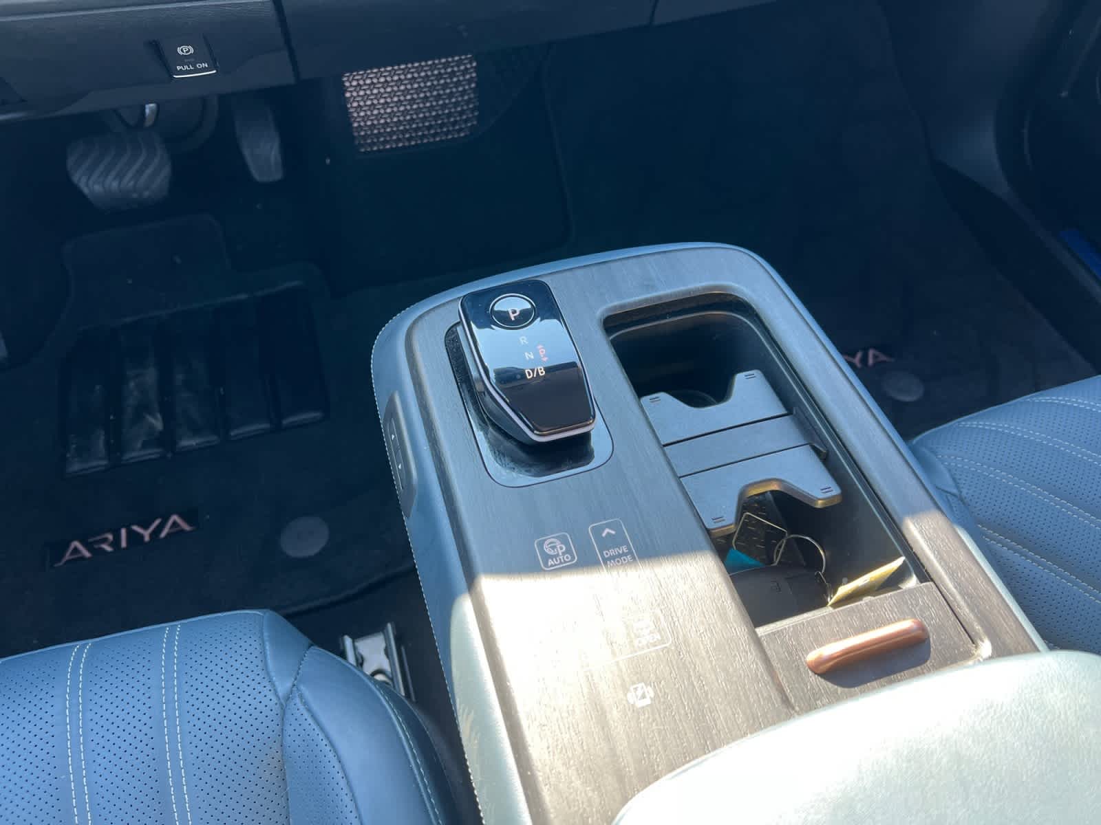 2023 Nissan ARIYA PLATINUM+ e-4ORCE AWD w/20" Wheels