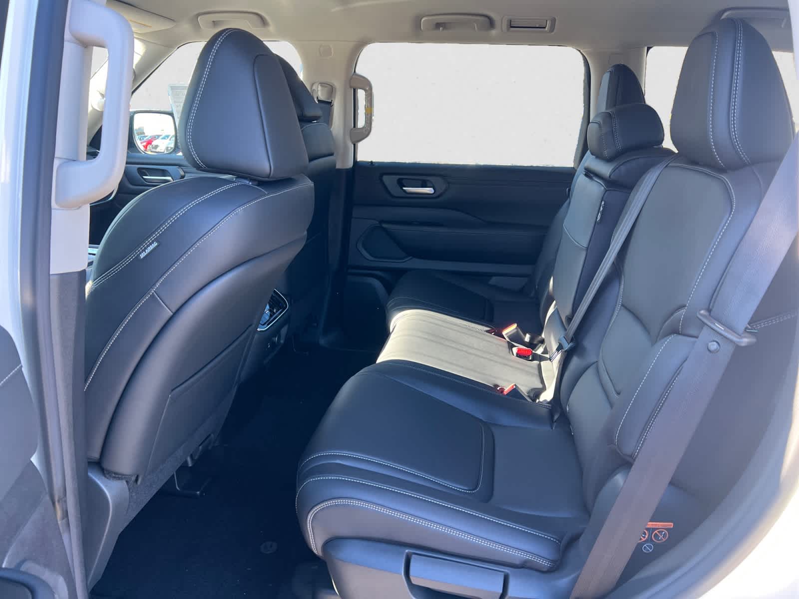 2026 Nissan Armada SV