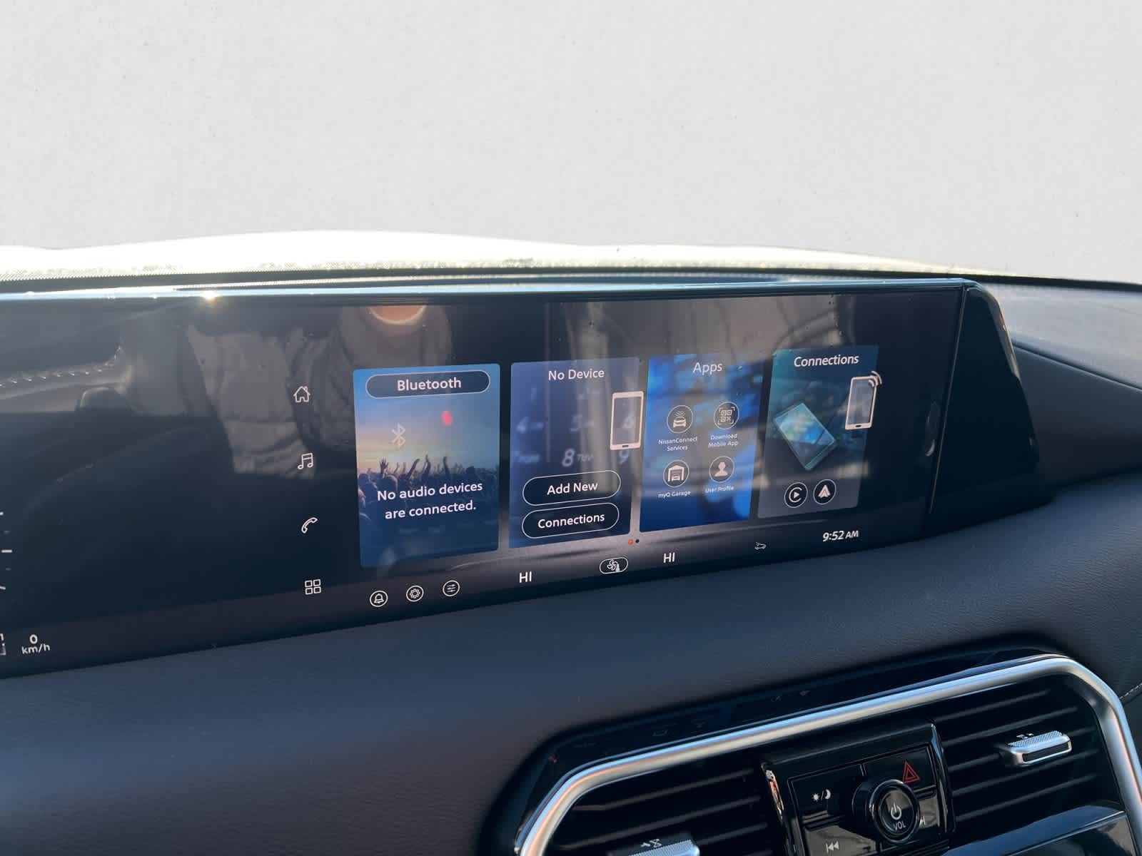 2026 Nissan Armada SV