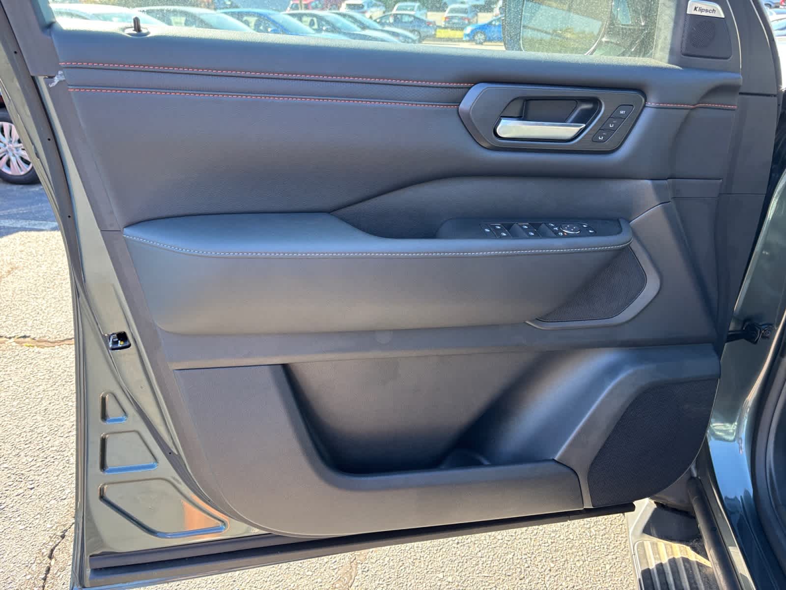 2025 Nissan Armada PRO-4X®