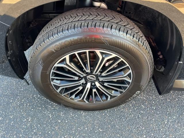 2025 Nissan Armada Platinum