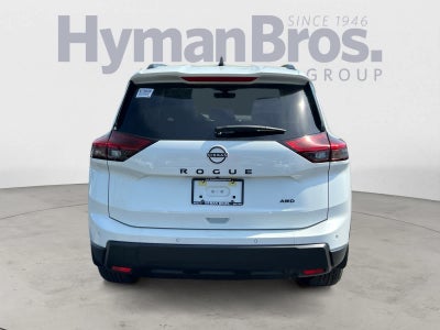2026 Nissan Rogue Dark Armor™