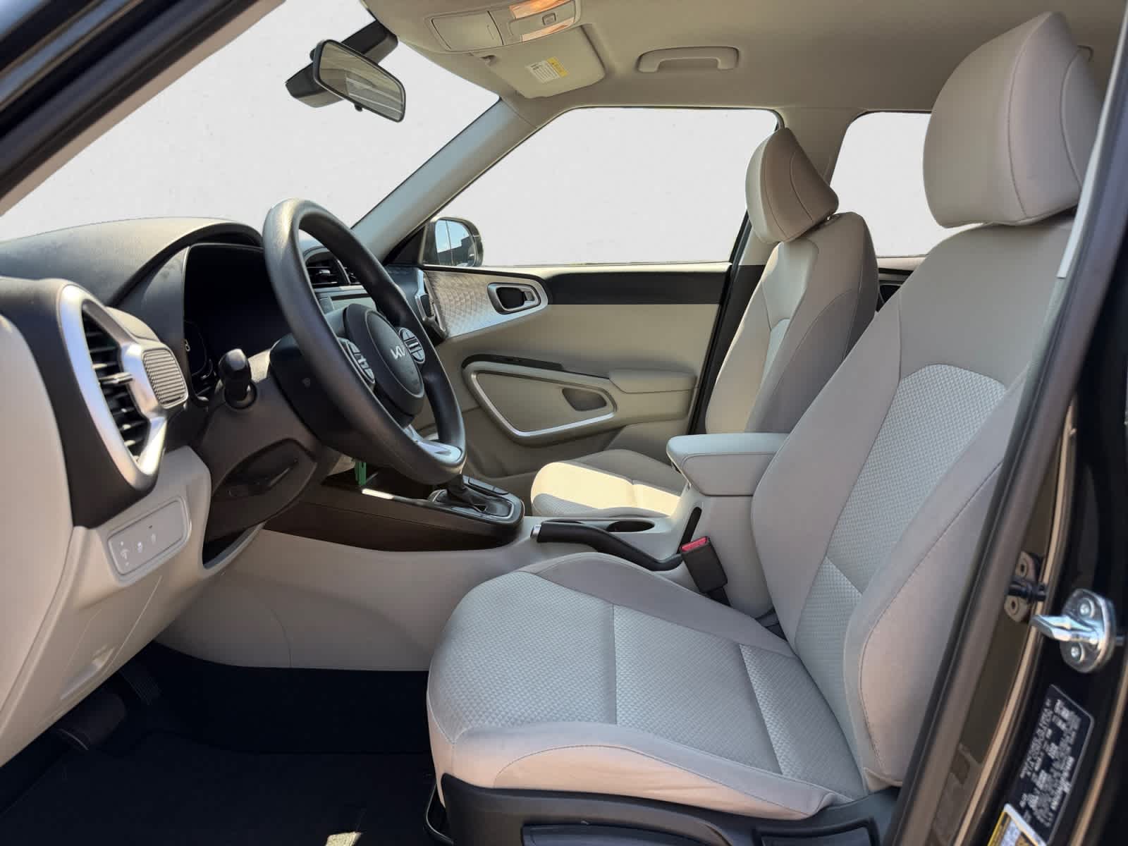 2023 Kia Soul LX IVT