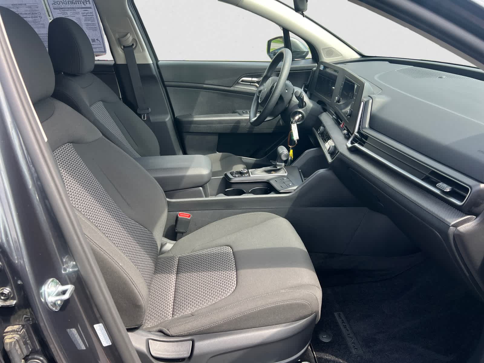 2025 Kia Sportage LX AWD