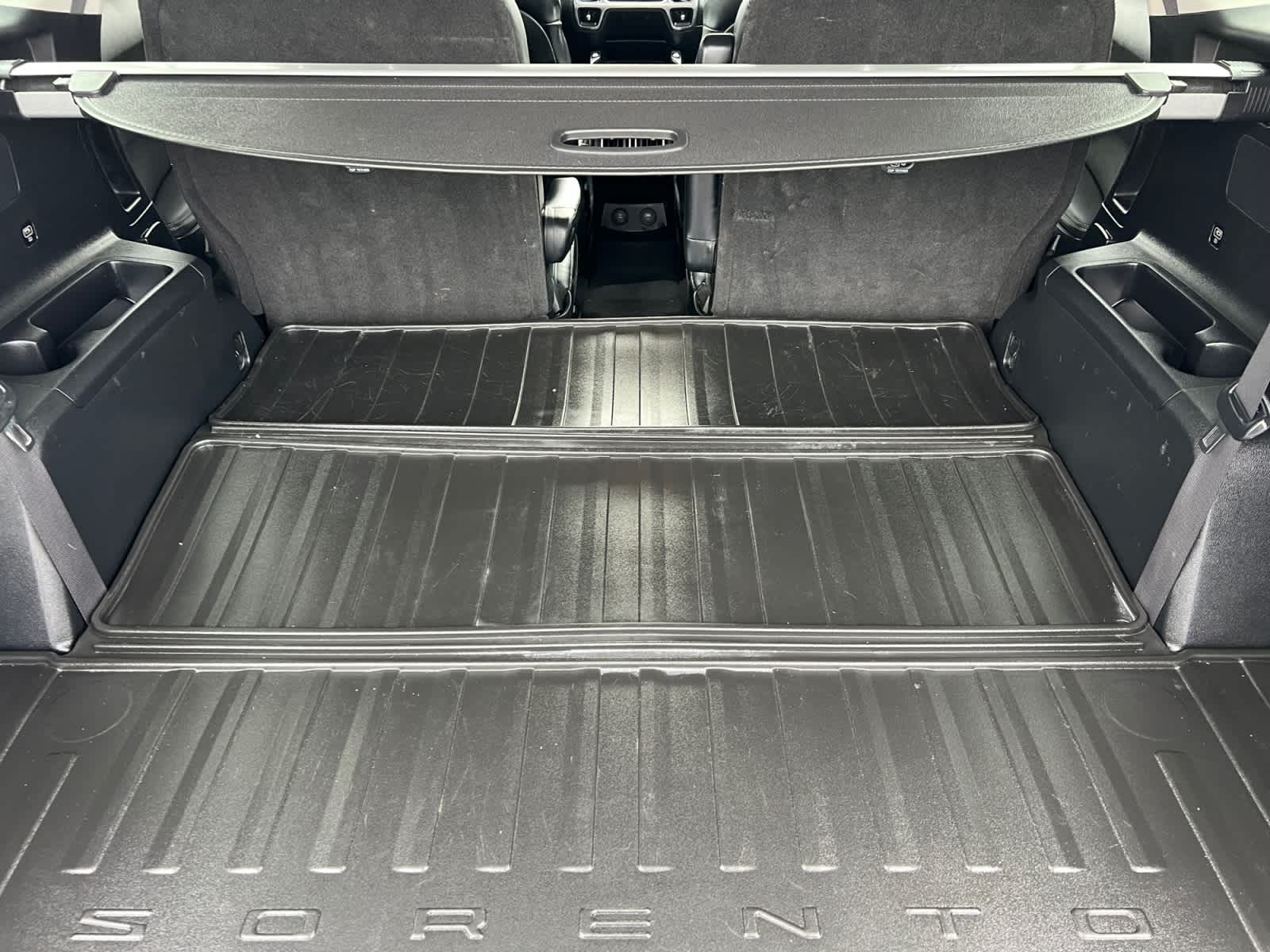 2022 Kia Sorento Hybrid S FWD