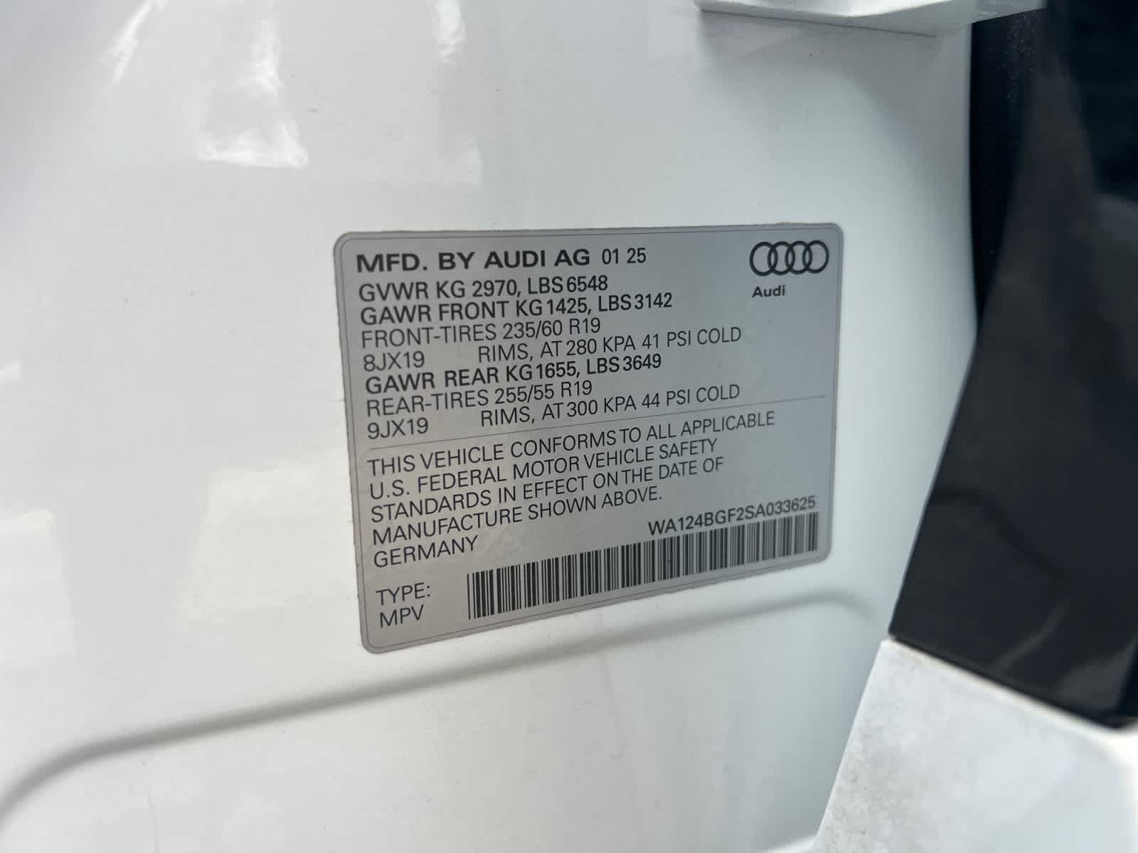 2025 Audi Q6 e-tron Premium Plus quattro