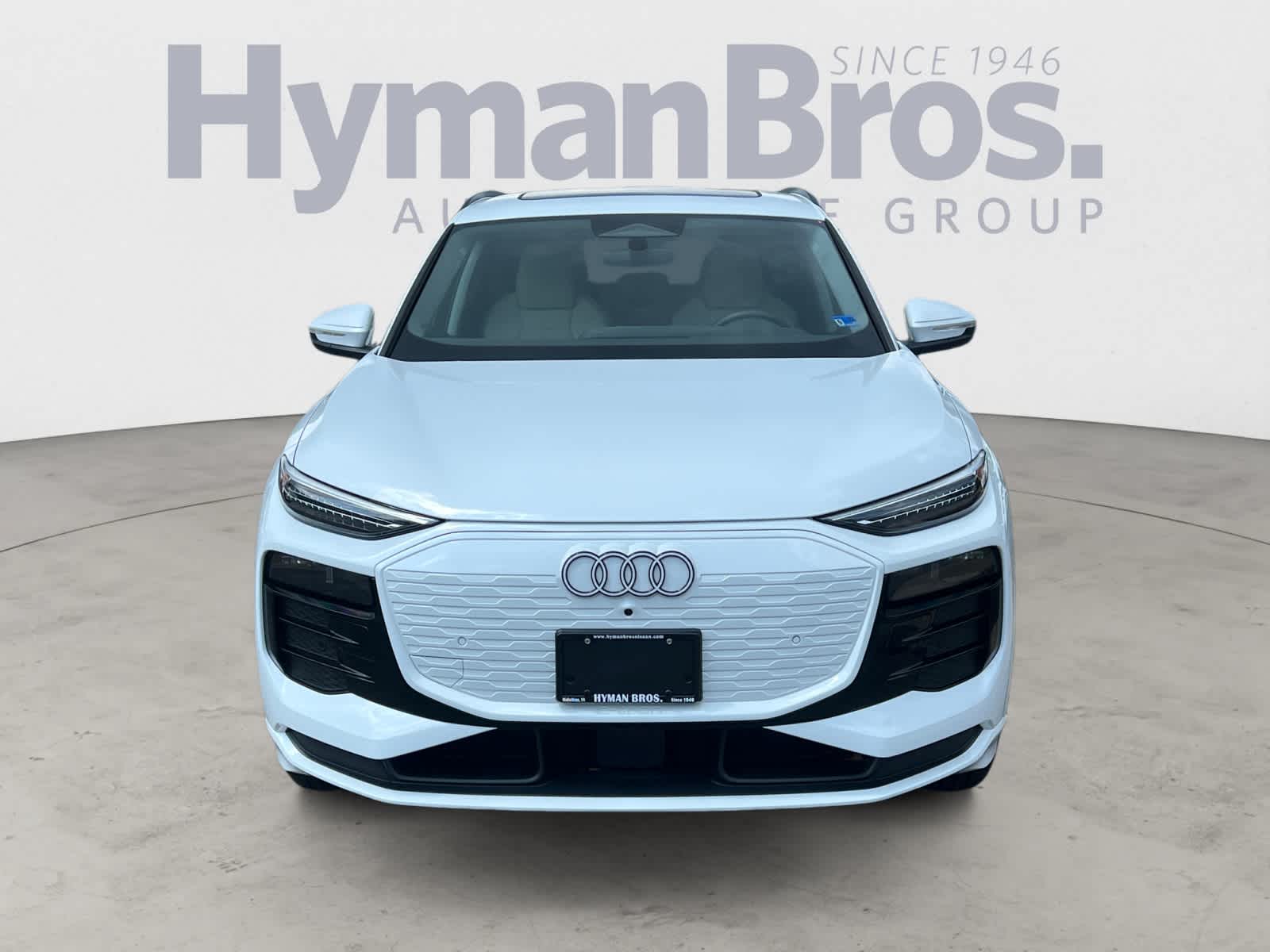 2025 Audi Q6 e-tron Premium Plus quattro