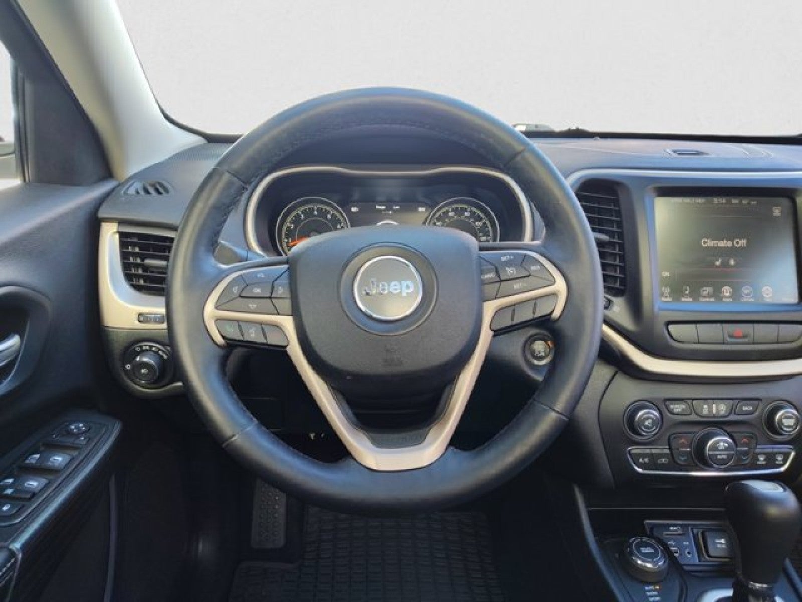 2015 Jeep Cherokee Limited 4WD, Pano, Nav