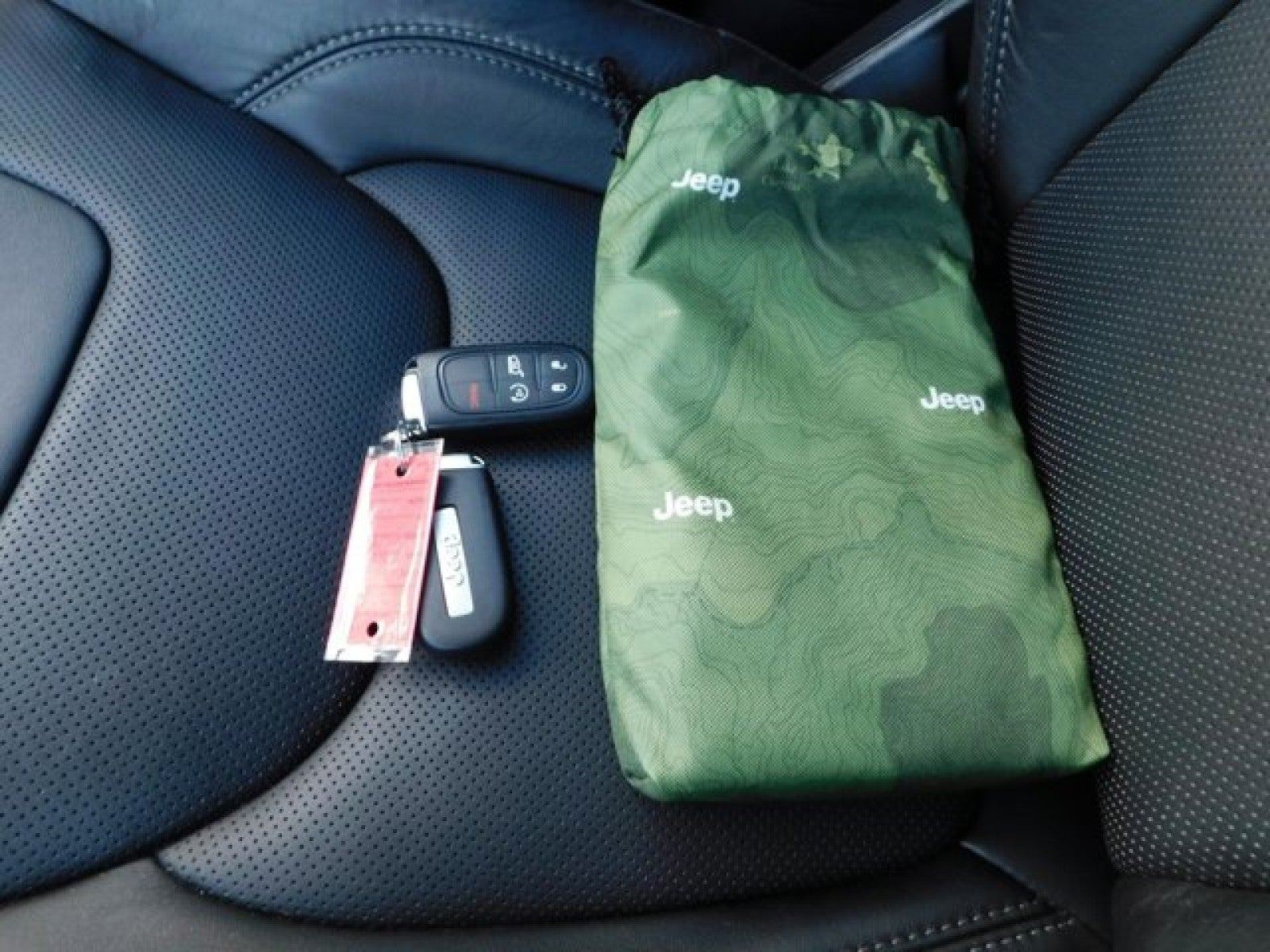 2021 Jeep Cherokee Limited 4x4 | Elite Pkg, 1 Owner, Adaptive Cruise