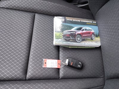 2022 Jeep Grand Cherokee WK Laredo E 4x4