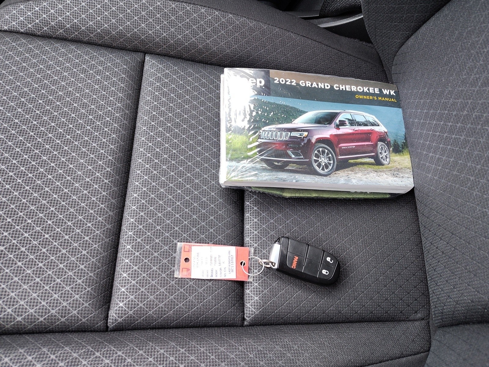 2022 Jeep Grand Cherokee WK Laredo E 4x4