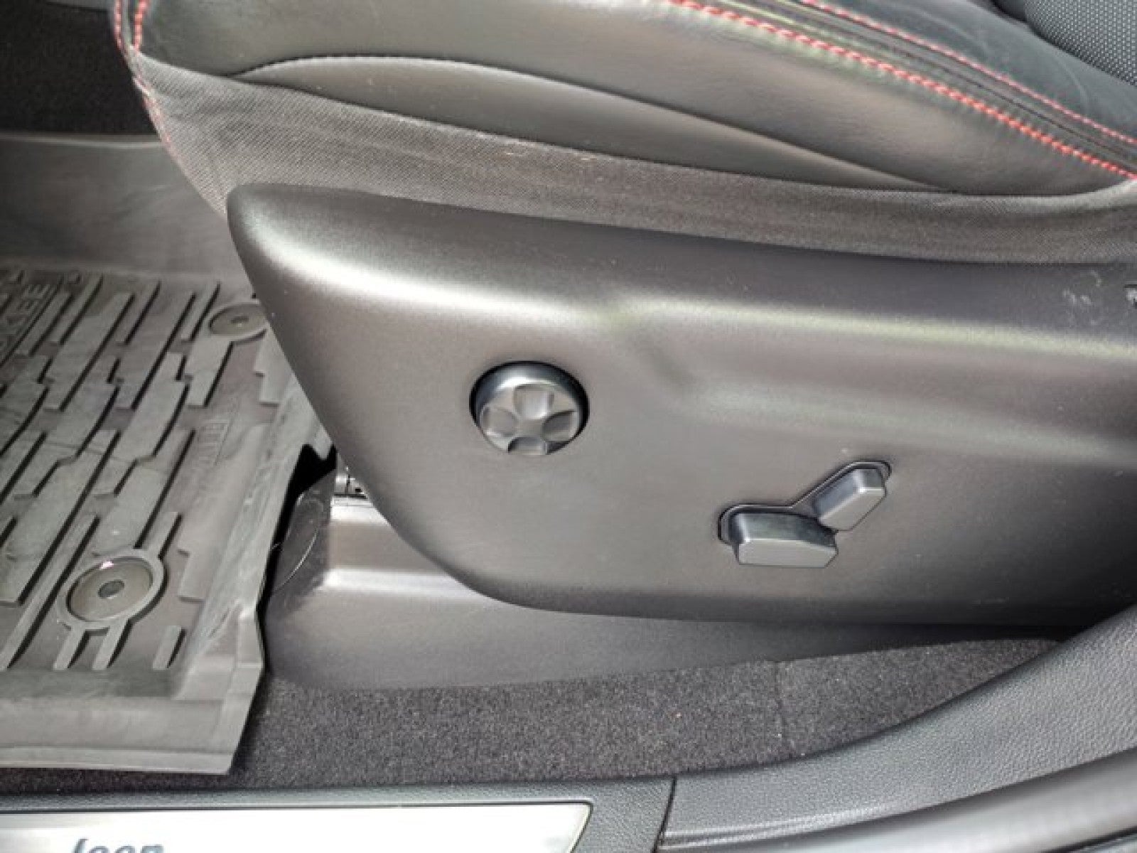 2020 Jeep Grand Cherokee Trailhawk 4x4 | Protech II, Luxury group