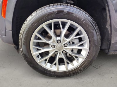 2022 Jeep Grand Cherokee Summit 4x4 | Luxury, Protech, $66k MSRP