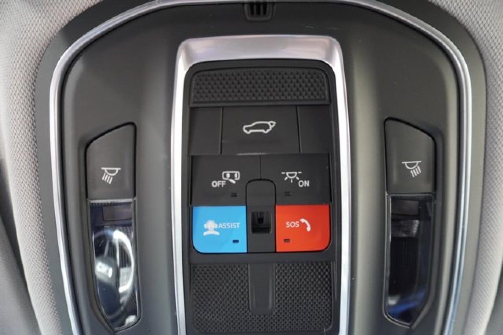 2022 Jeep Grand Cherokee L Laredo L 4x4 | Bucket seats, luxury tech pack