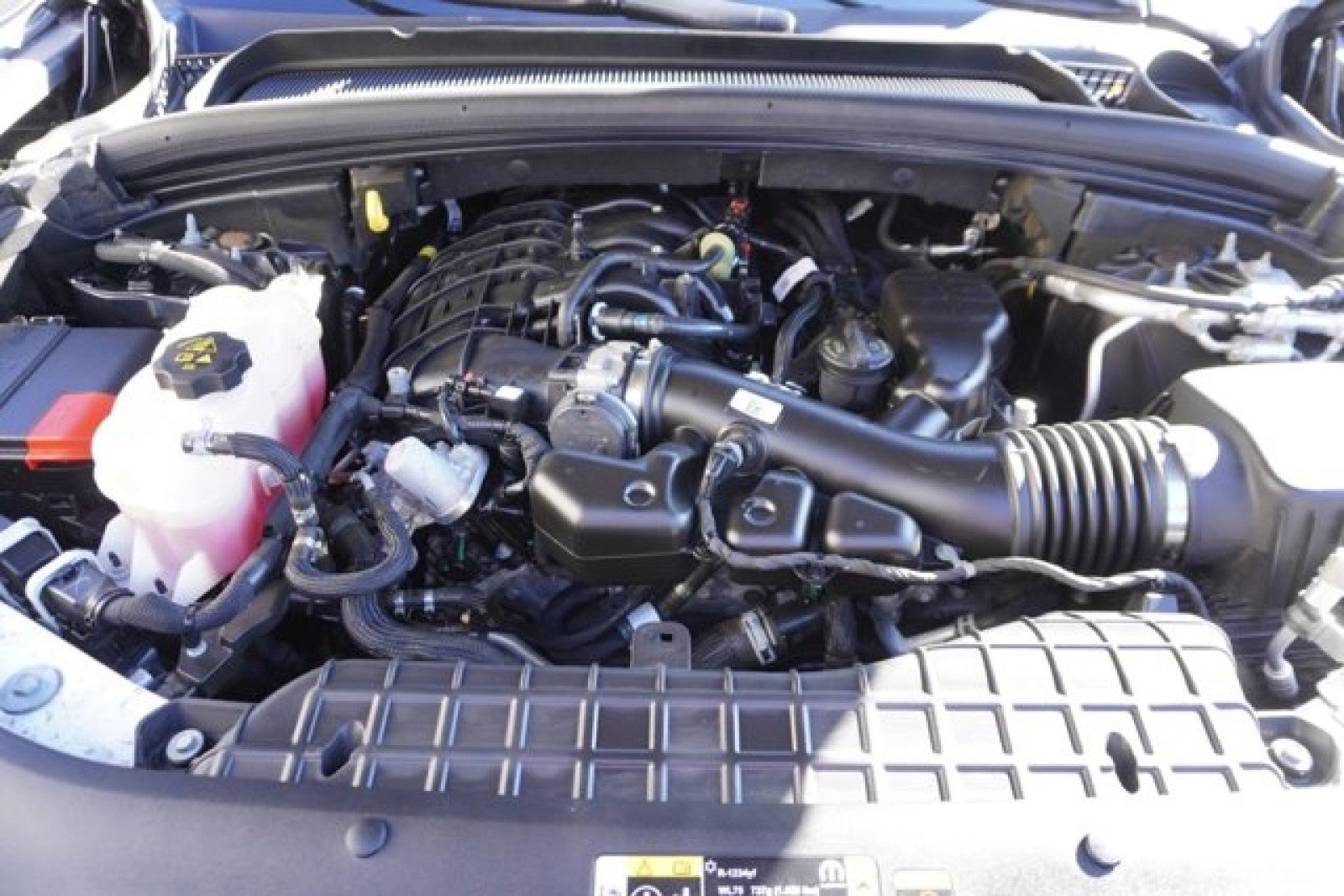 2022 Jeep Grand Cherokee L Laredo L 4x4 | Bucket seats, luxury tech pack