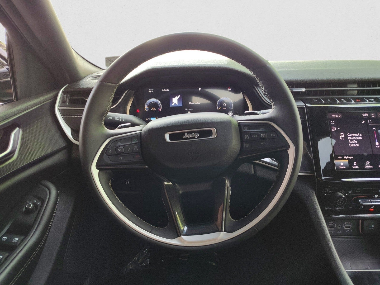 2023 Jeep Grand Cherokee L Altitude 4x4