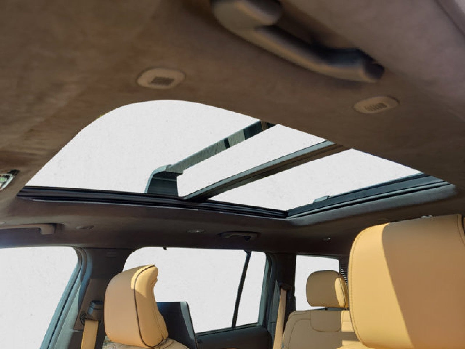 2024 Jeep Grand Cherokee L Summit Reserve | Rear Entertainment, advanced tech