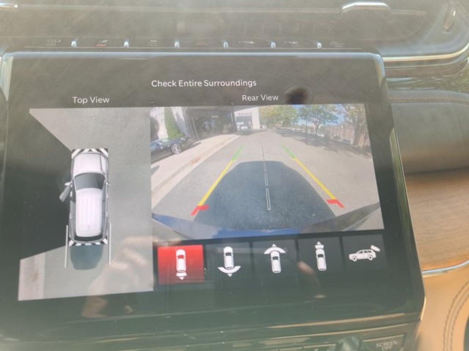 2024 Jeep Grand Cherokee L Summit Reserve | Rear Entertainment, advanced tech