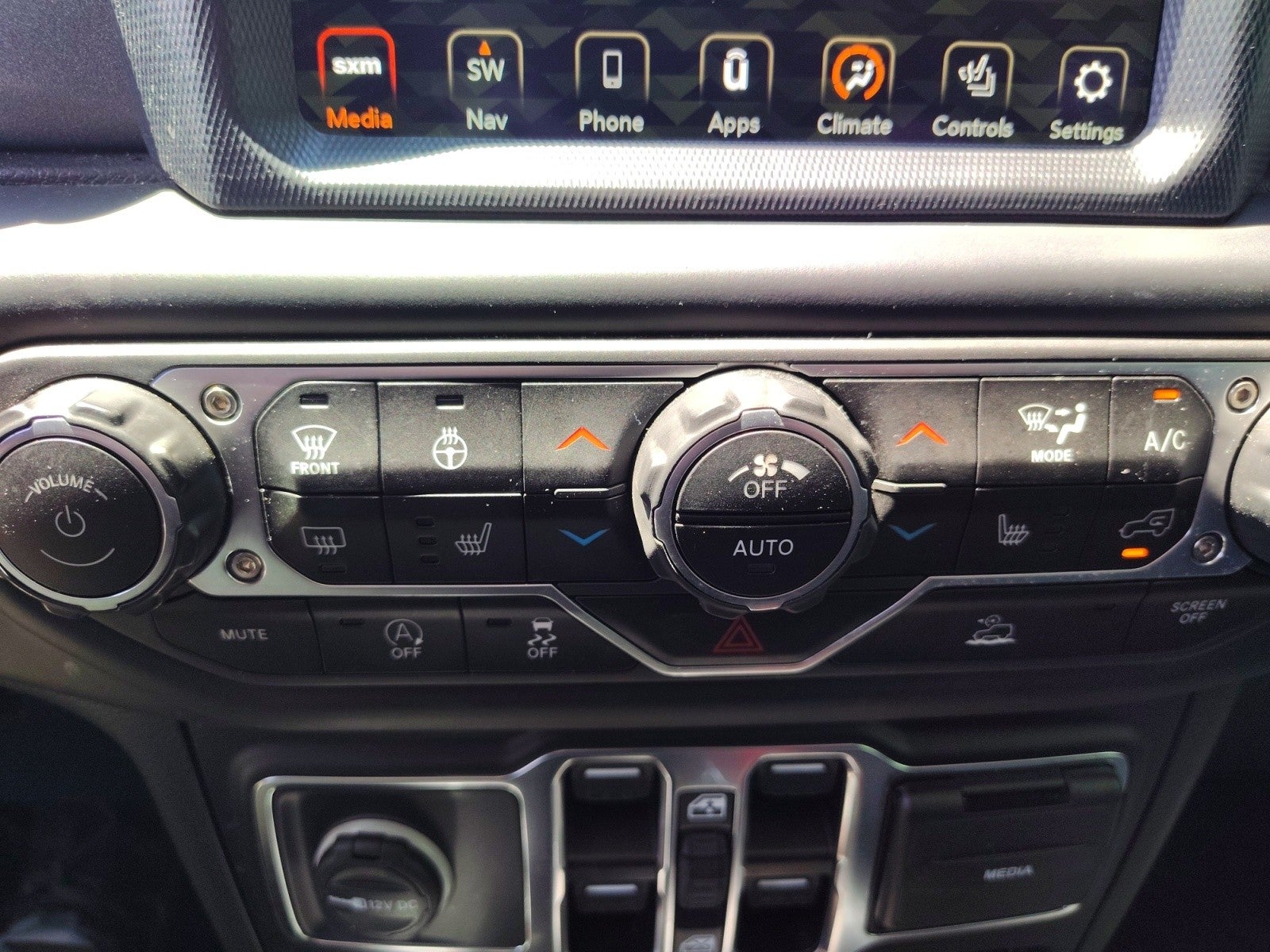 2023 Jeep Gladiator Mojave 4x4