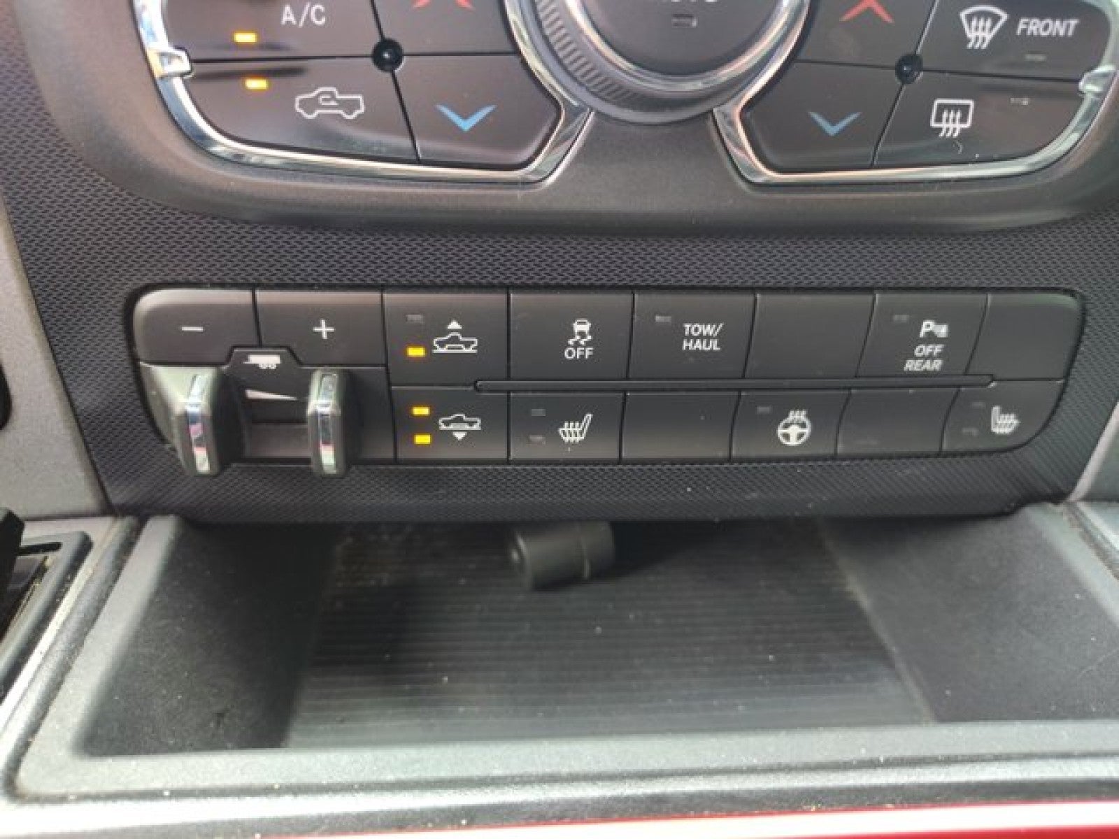 2016 RAM 1500 Rebel 4WD Crew Cab