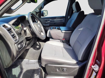 2022 RAM 1500 Big Horn 4x4 Crew Cab