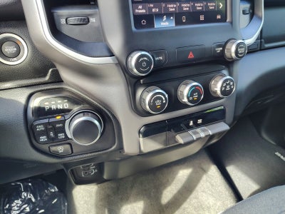 2022 RAM 1500 Big Horn 4x4 Crew Cab