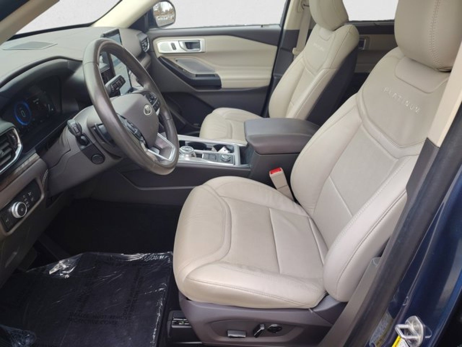 2020 Ford Explorer Platinum 4WD | Premium tech, 21 Wheels,