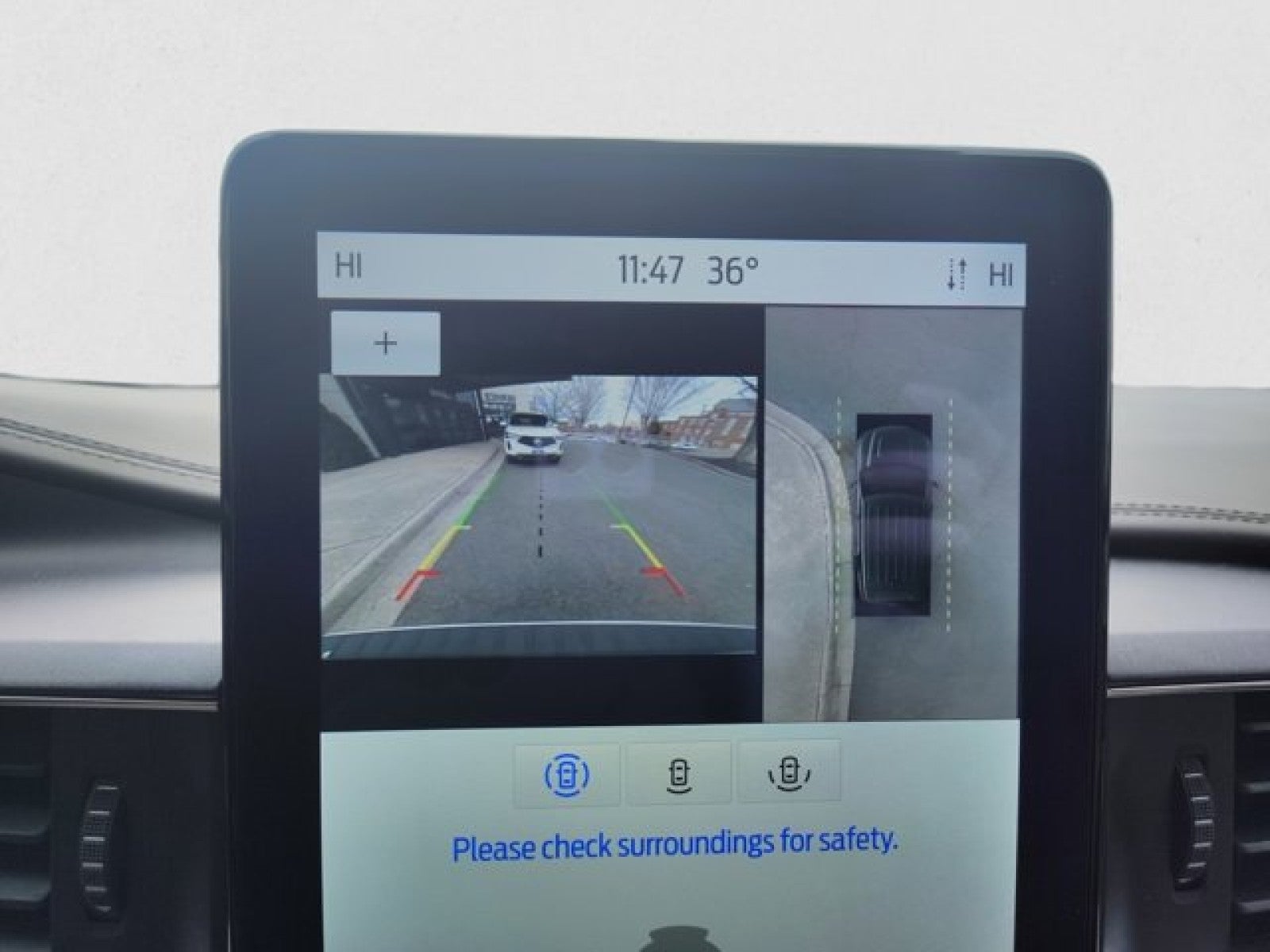 2020 Ford Explorer Platinum 4WD | Premium tech, 21 Wheels,