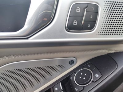 2020 Ford Explorer Platinum 4WD | Premium tech, 21 Wheels,