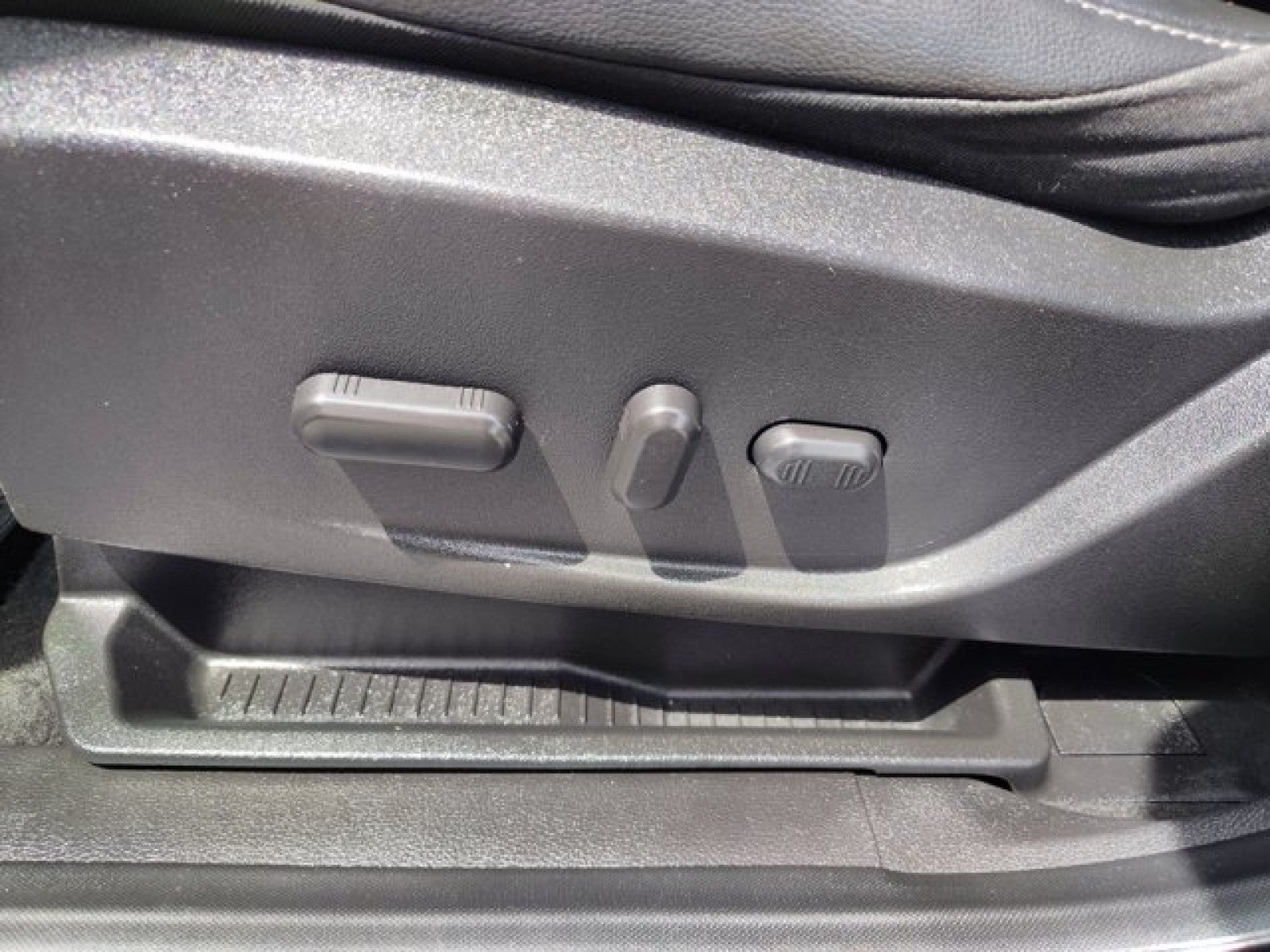2018 Ford Escape SEL | Leather, Sunroof, Nav