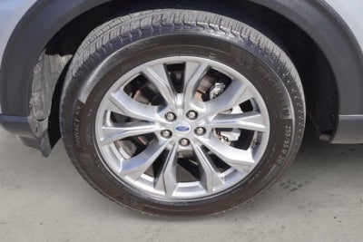 2022 Ford Explorer XLT 4WD | Pano, tech, leather, 20's