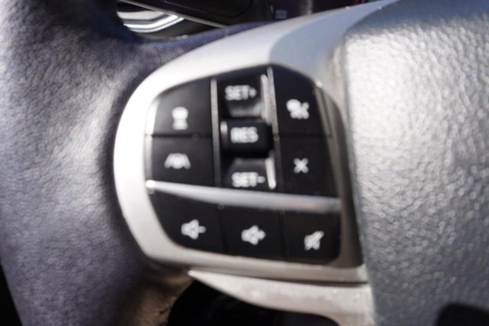 2022 Ford Explorer XLT 4WD | Pano, tech, leather, 20's