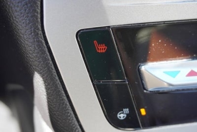 2022 Ford Explorer XLT 4WD | Pano, tech, leather, 20's