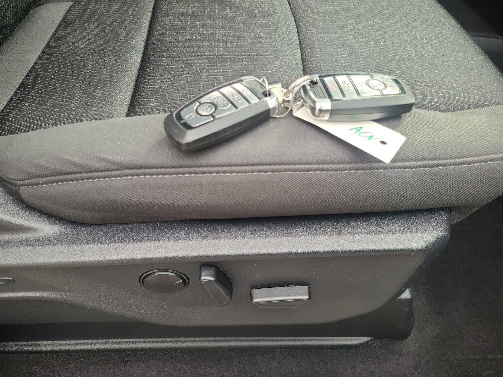 2023 Ford F-150 XLT 4WD SuperCrew