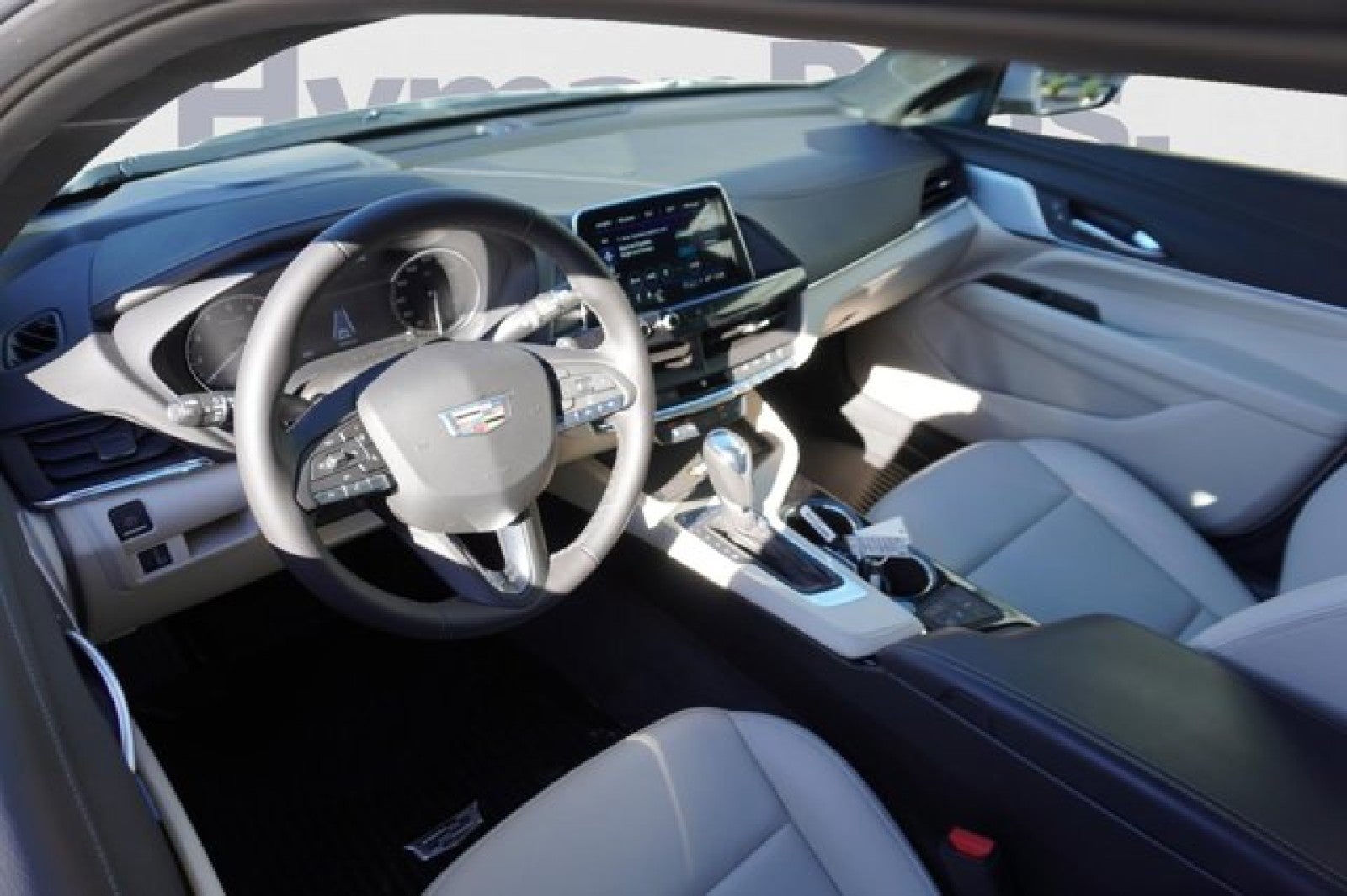 2023 Cadillac CT4 Luxury