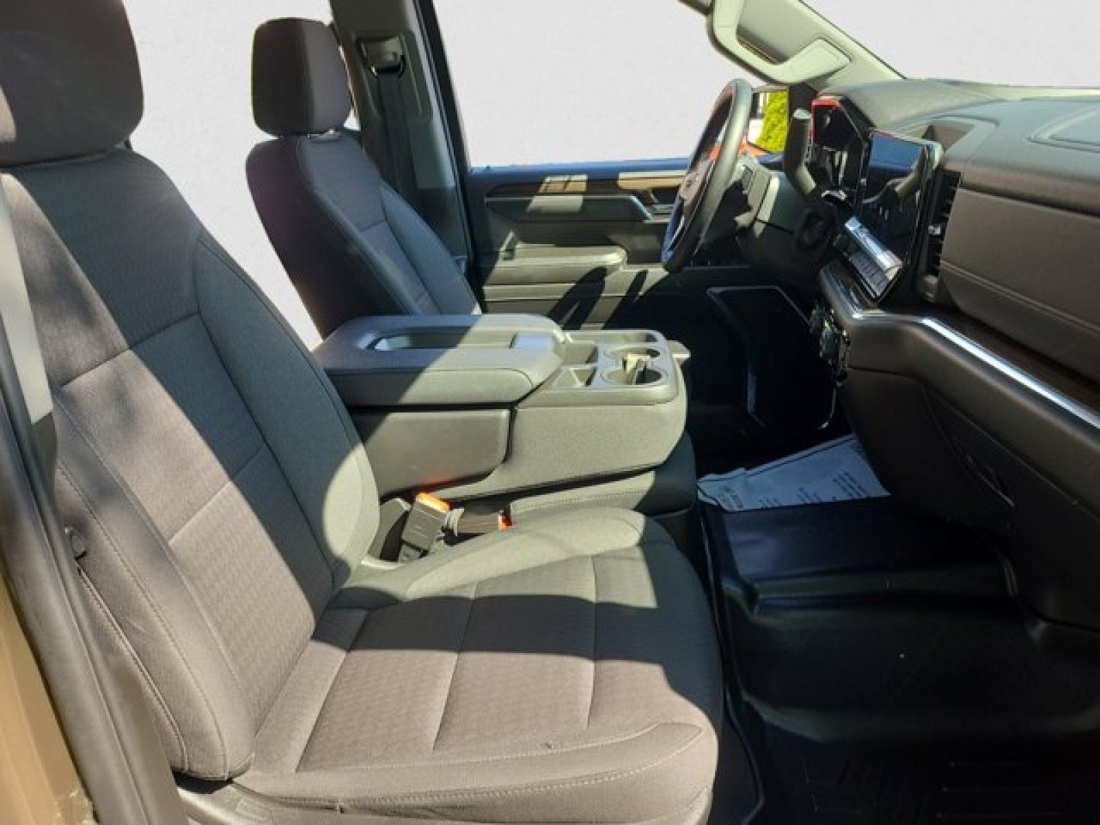 2023 Chevrolet Silverado 1500 LT 4WD Double Cab