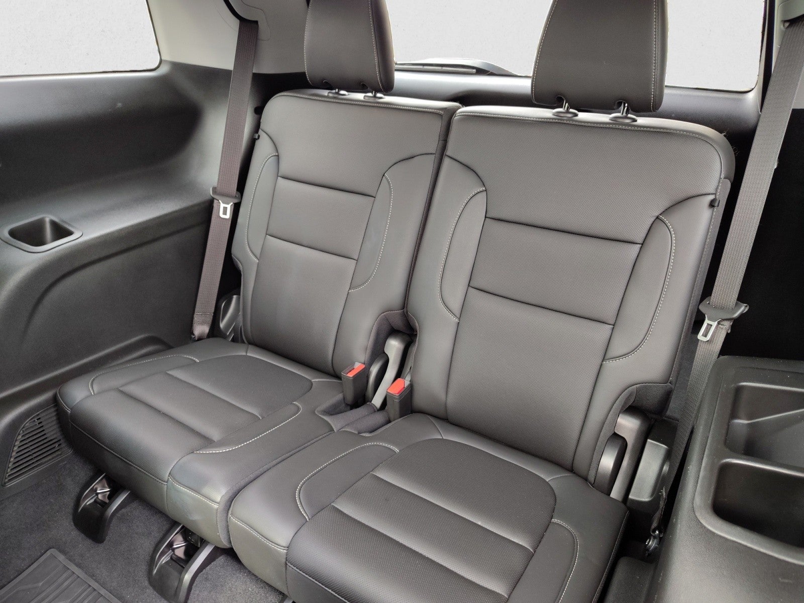 2023 GMC Acadia SLT AWD | Sunroof, Tech