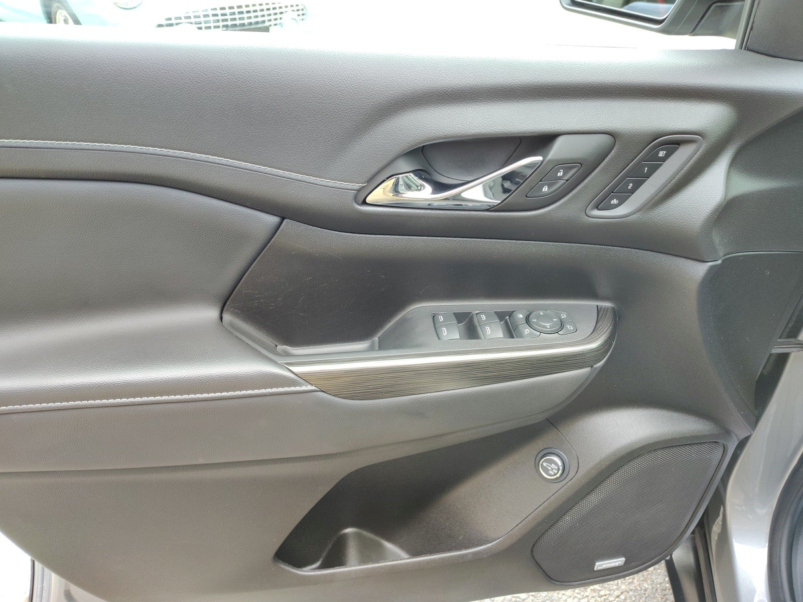 2023 GMC Acadia SLT AWD | Sunroof, Tech