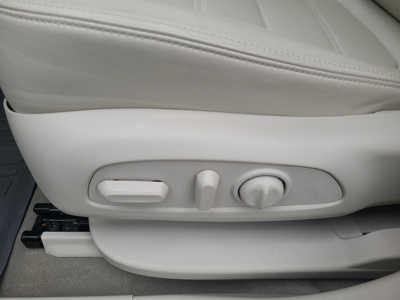 2023 GMC Acadia Denali AWD | Pano