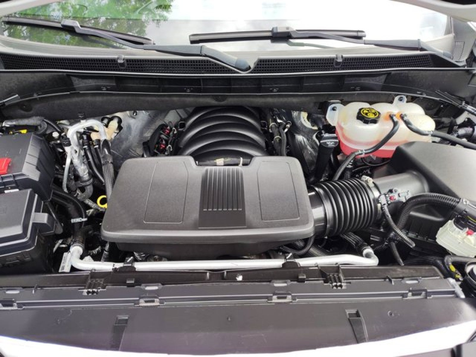 2023 GMC Yukon Denali 4x4 | 1 Owner, Only 4,000 Miles! Rear Seat Media System