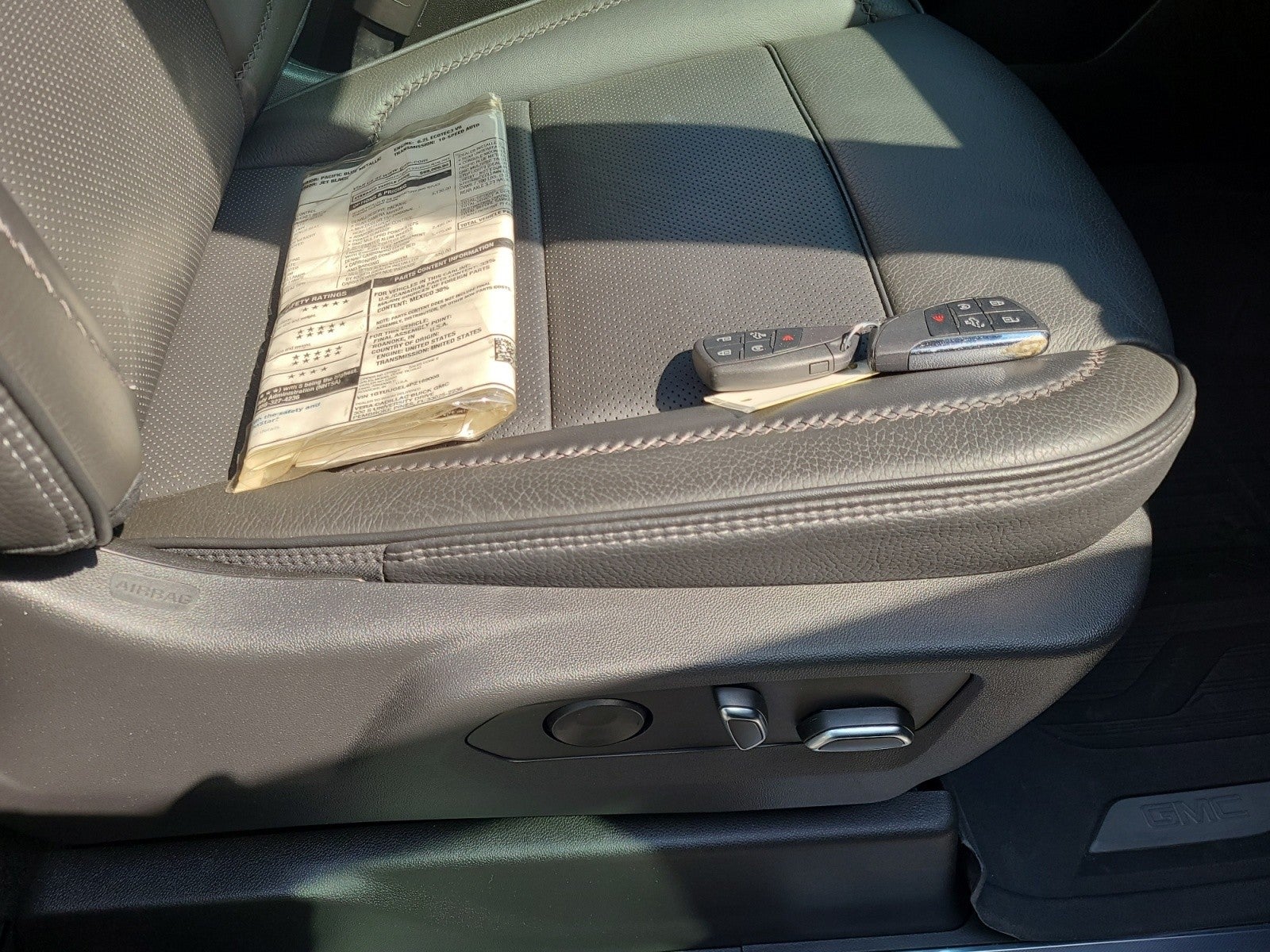 2023 GMC Sierra 1500 Denali 4WD Crew Cab | Reserve, Carbon Pro