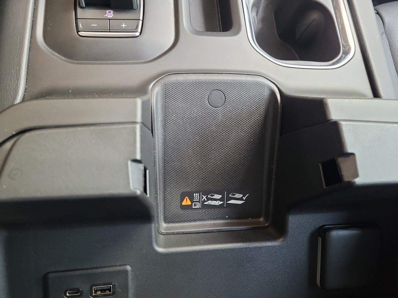 2023 GMC Sierra 1500 Denali 4WD Crew Cab | Reserve, Carbon Pro