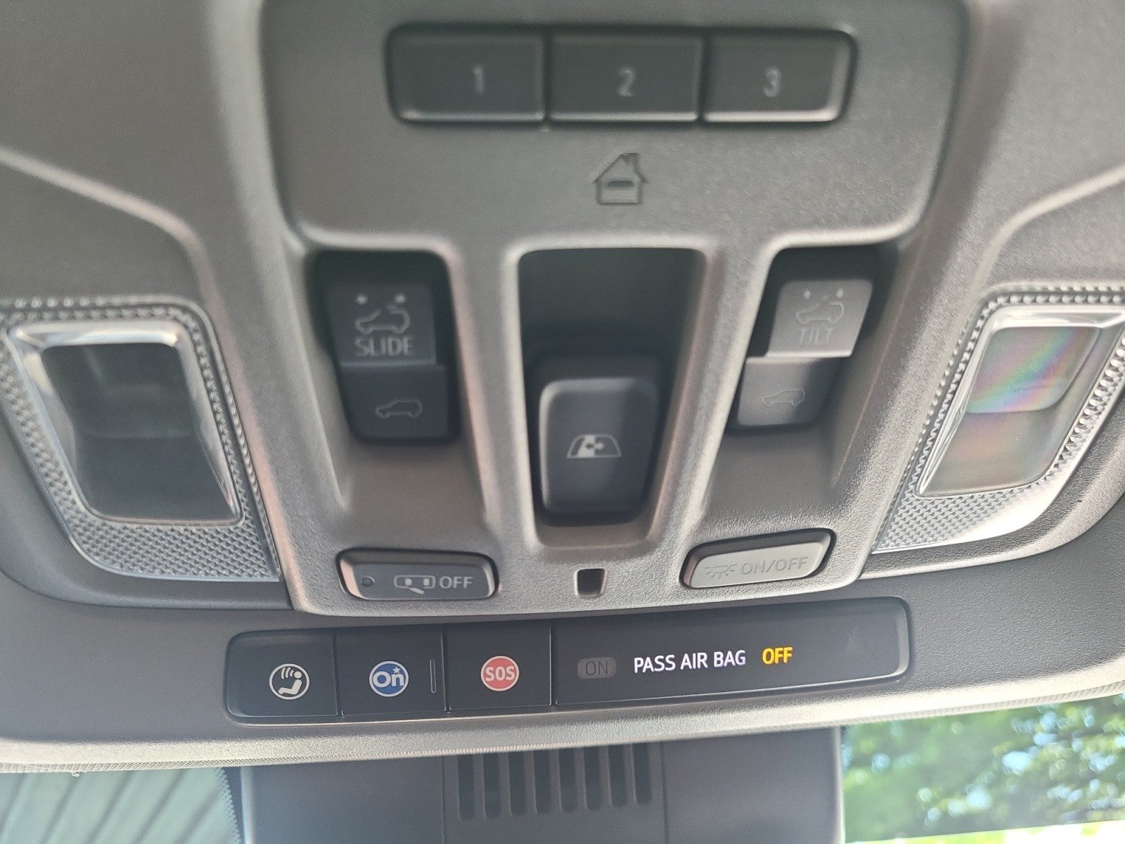 2023 GMC Sierra 1500 Denali 4WD Crew Cab | Reserve, Carbon Pro