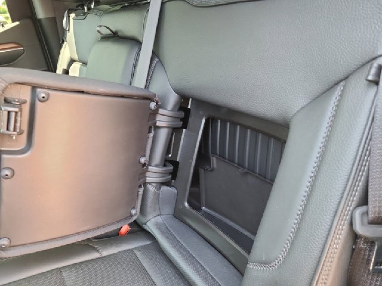 2023 GMC Sierra 1500 Denali 4WD Crew Cab | Reserve, Carbon Pro