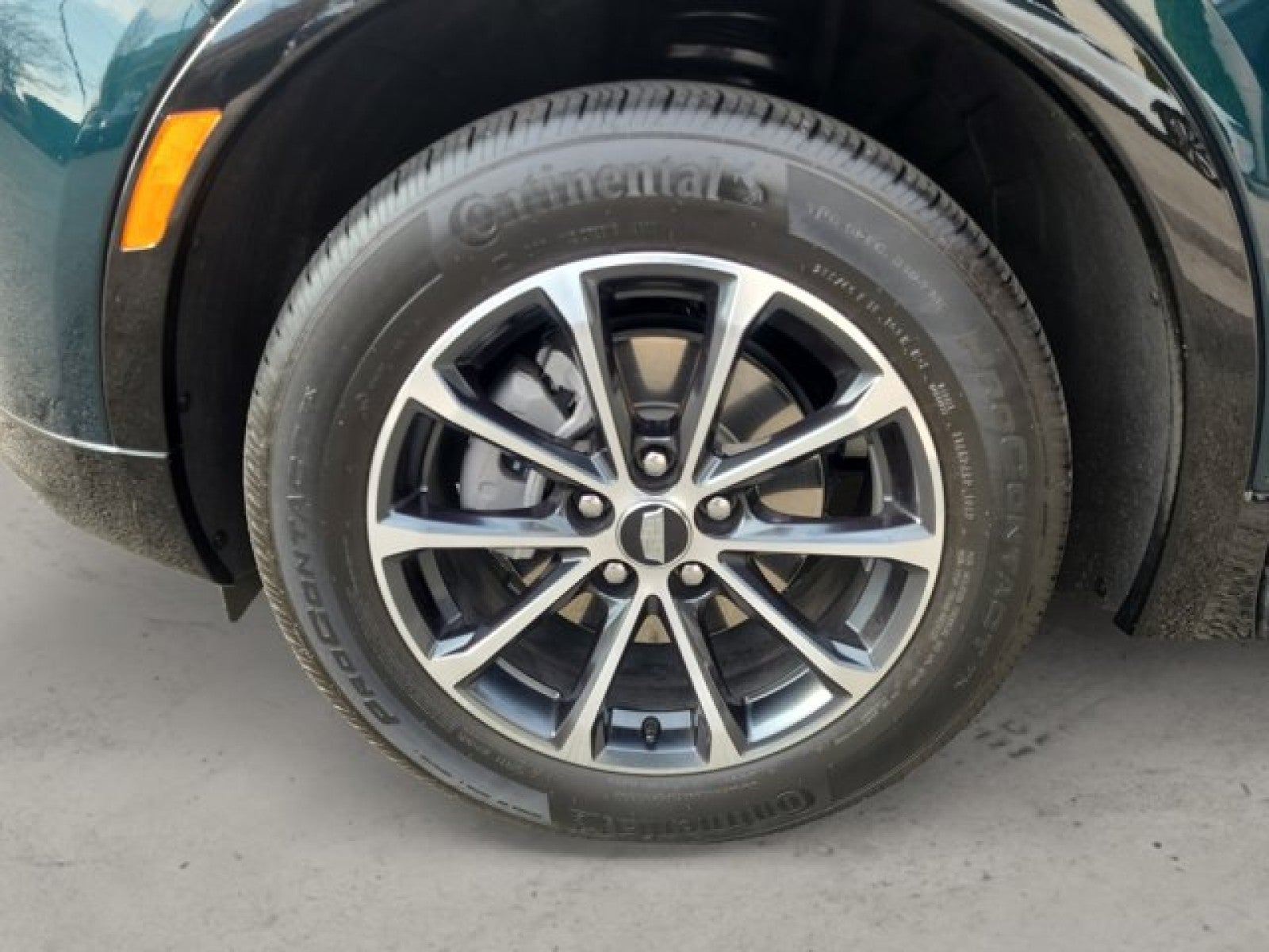 2024 Cadillac XT4 AWD Sport | Sunroof